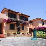 Dany's In Baia De Bahas مارينيلاّ