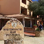 Dany's In Baia De Bahas مارينيلاّ
