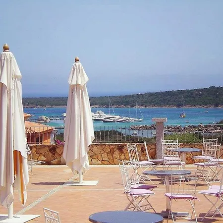 Apartamento Dany's In Baia De Bahas